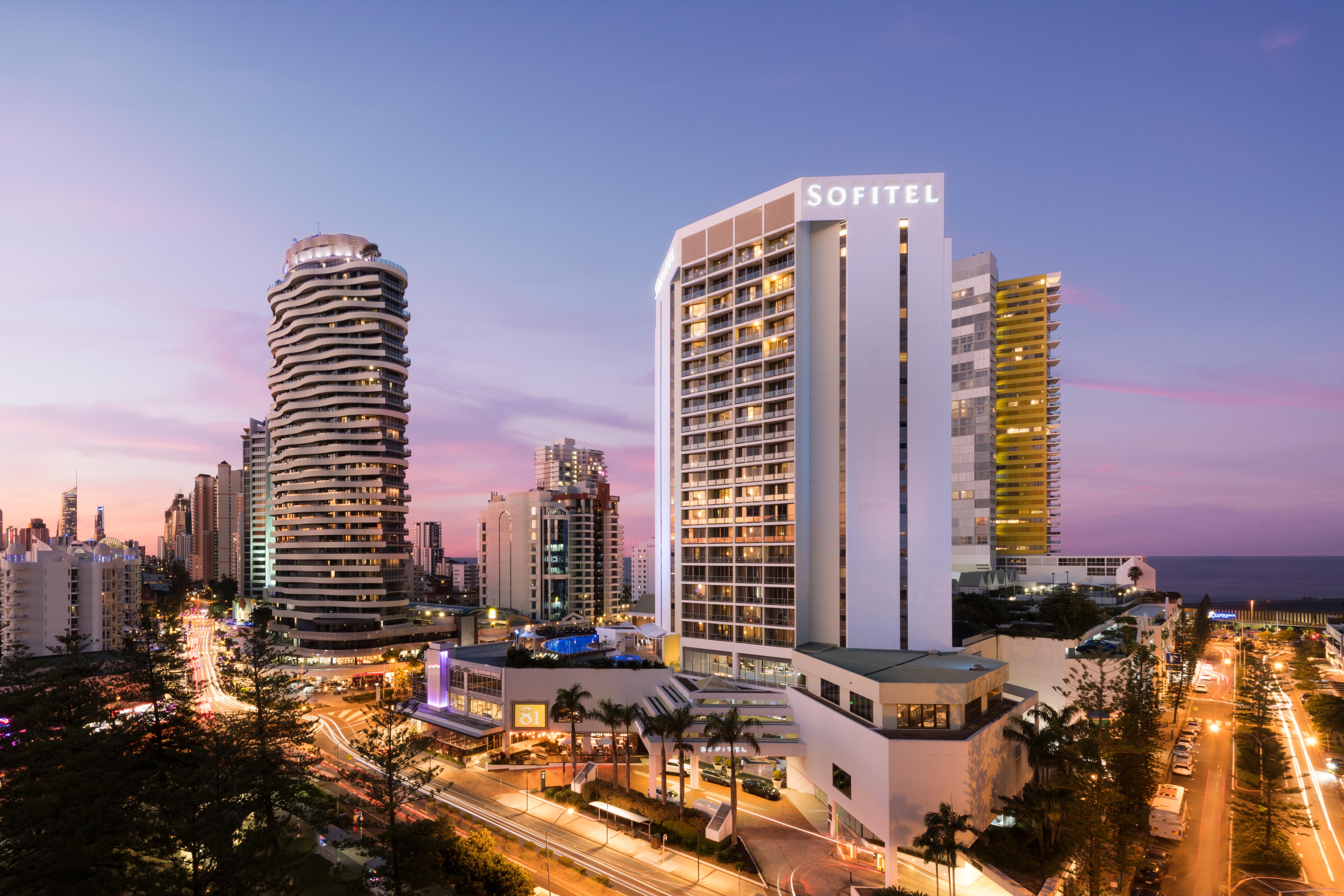 سوفيتيل غولد كوست برودبيتش المظهر الخارجي الصورة Sofitel Legend The Queen's Land